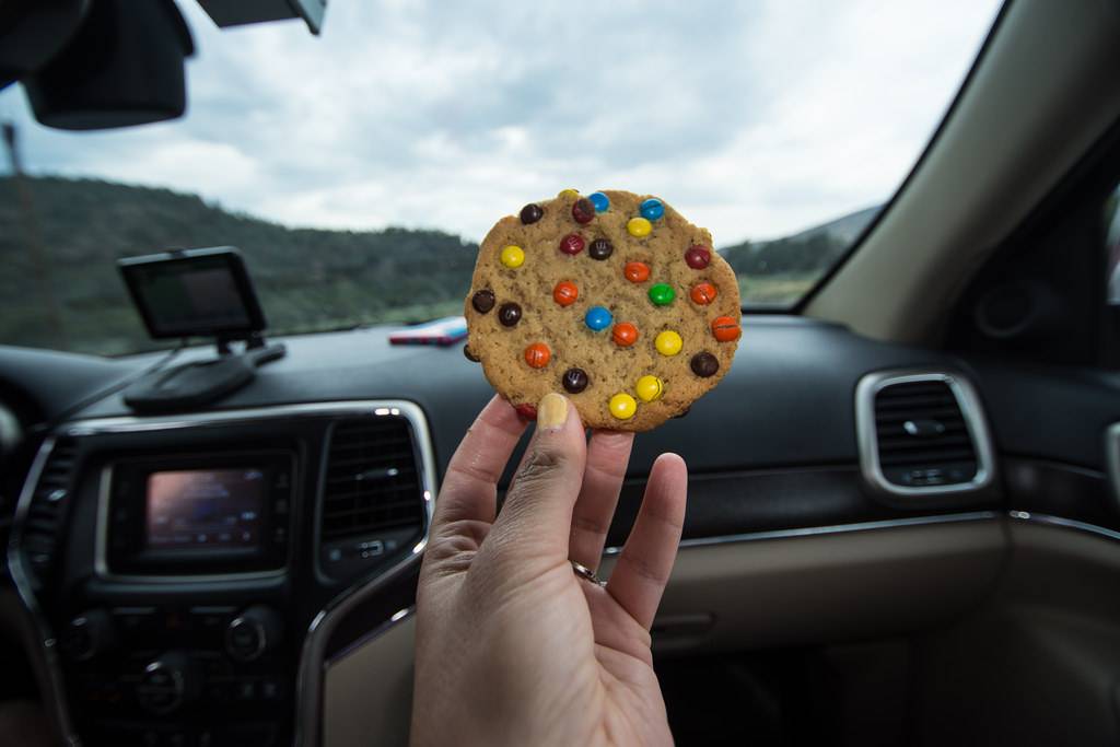 Comer en el auto. Comer auto comida