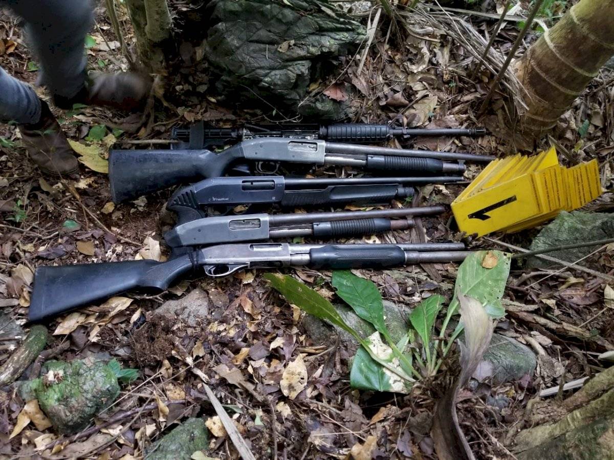 Armas