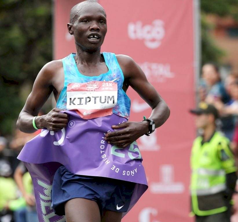 El keniano Joseph Kiprono Kiptum