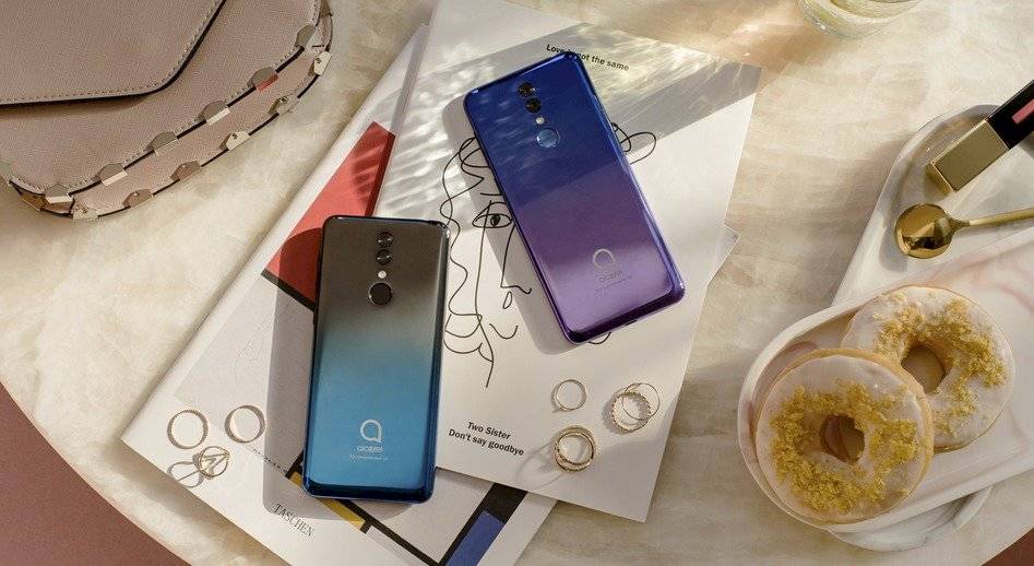 Alcatel 3