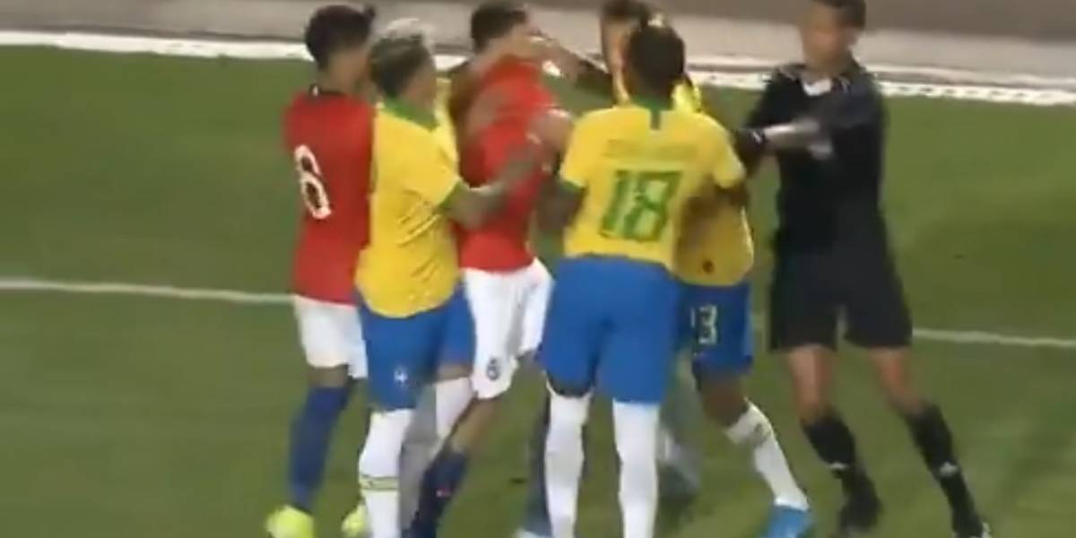 (VIDEO) El amistoso que se volvió violento entre Chile y Brasil (VIDEO) El amistoso que se volvió violento entre Chile y Brasil
