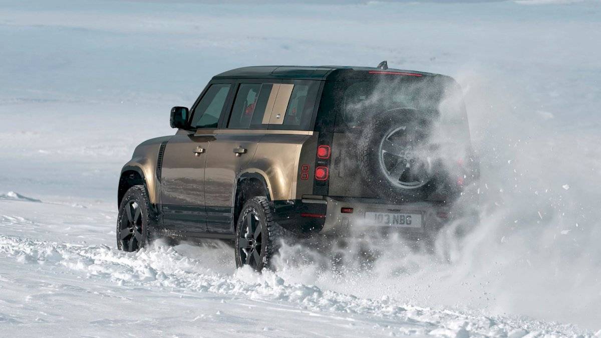 landroverdefende-58cb65f15e8edc66ac65d0b34e06b3da.jpg