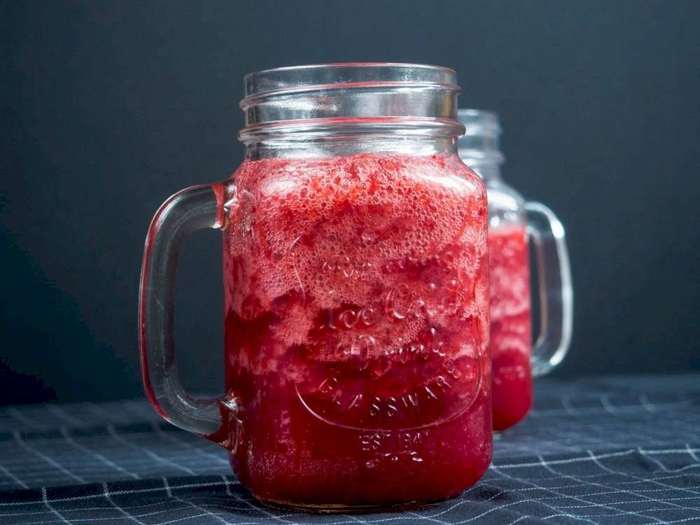 Baja de peso con jugo de naranja con rábano