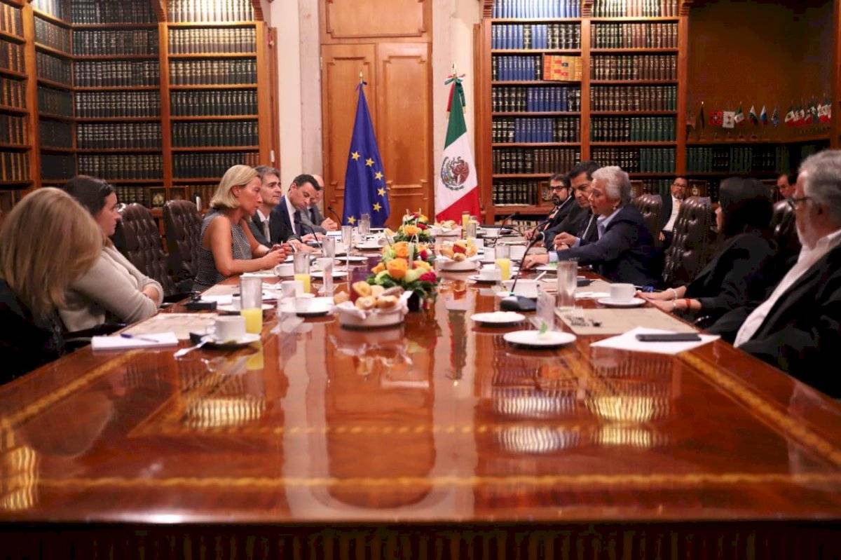 Recibe Olga Sánchez Cordero a delegación de la Unión Europa.