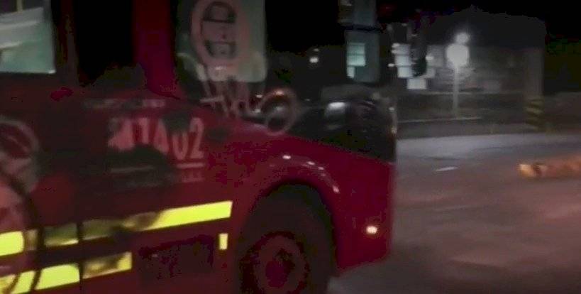 Dos jóvenes fueron capturados tras hacer grafitis a un bus de TransMilenio