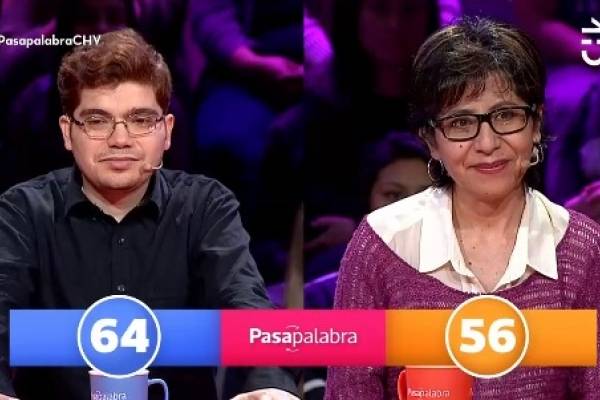 "Soa Ledy" anunció que votará rechazo y criticó a la clase política por "dividir a Chile"