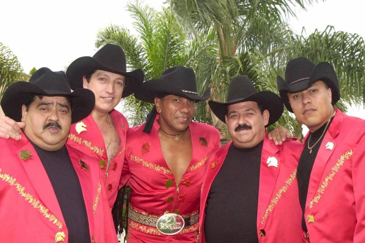 Revelan que uno de los integrantes del grupo Bronco tiene 37 hijos