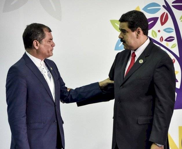 Expresidente de Ecuador, Rafael Correa y el presidente de Venezuela, Nicolás Maduro