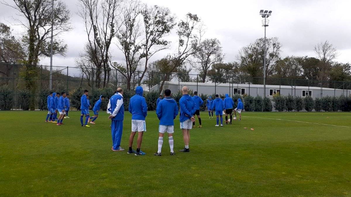 Selección Nacional de Guatemala Sub 17 en entrenamiento en Turquía