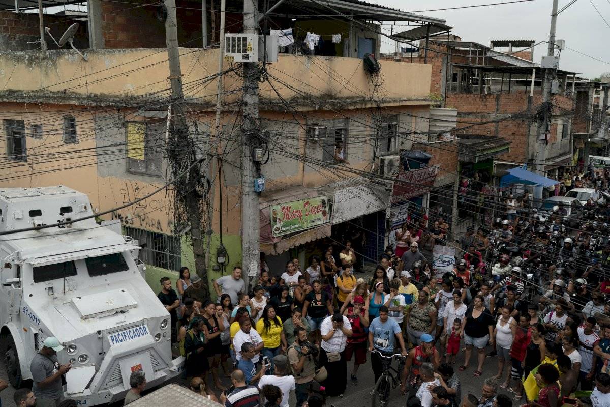 Muerte niña 8 años, Río de Janeiro
