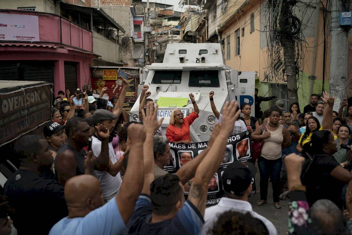 Muerte niña 8 años, Río de Janeiro