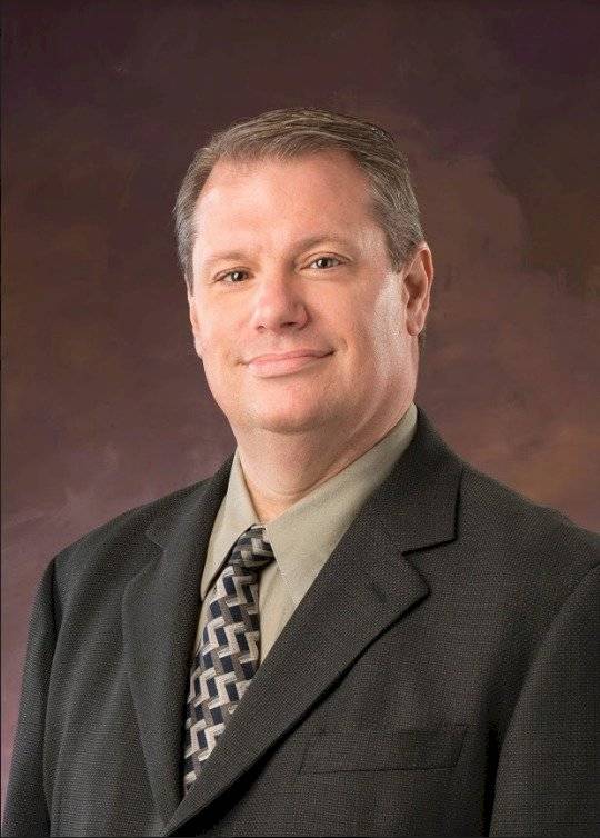 Paul Cwik, profesor de economía y finanzas en la Universidad de Mount Olive, EE. UU.