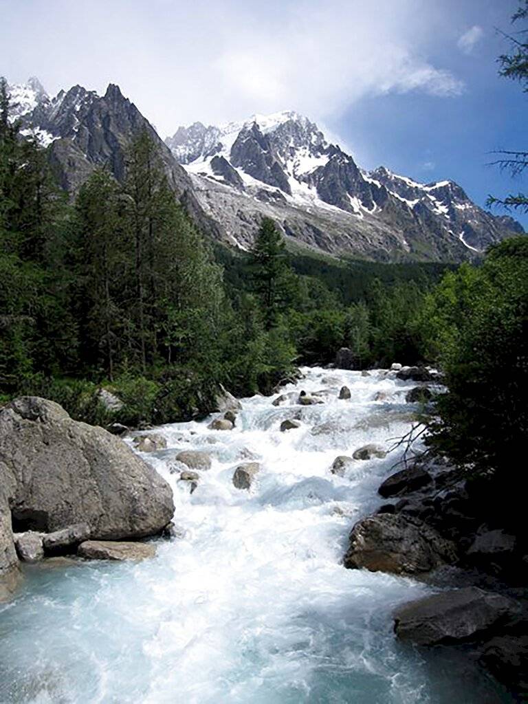 El riesgo de que parte del glaciar Planpincieux se rompa ha llevado a las autoridades italianas a prohibir a los excursionistas y turistas (Foto de 2009)