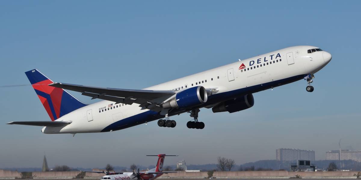 Aerolínea estadounidense Delta compra el 20% de LATAM Airlines