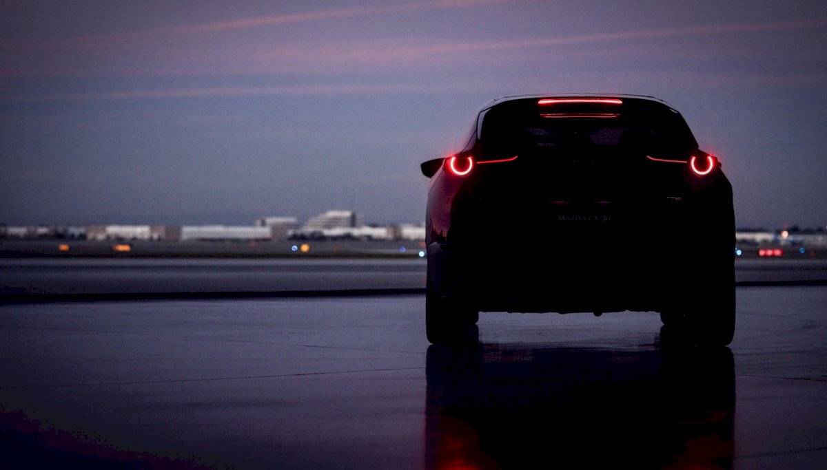 mazdacx30trasera-1f4349871295b69f2c8217859a927491.jpg