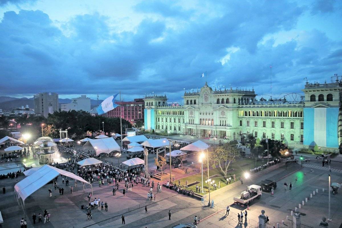 Plaza de la Constitución - Palacio Nacional