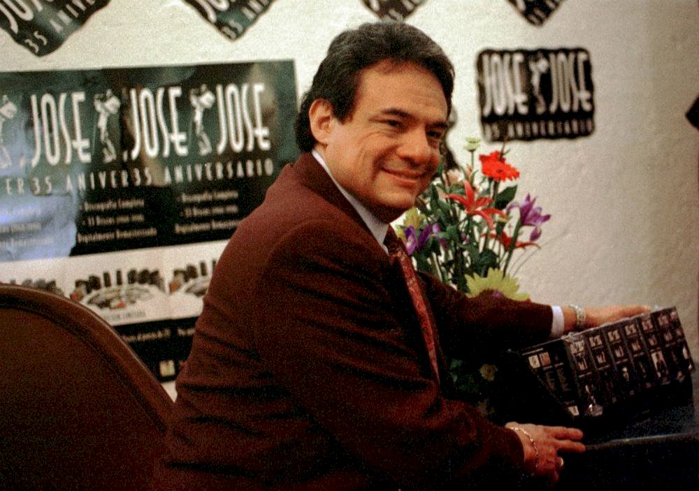 Rendirán homenaje a José José en la Alameda Central