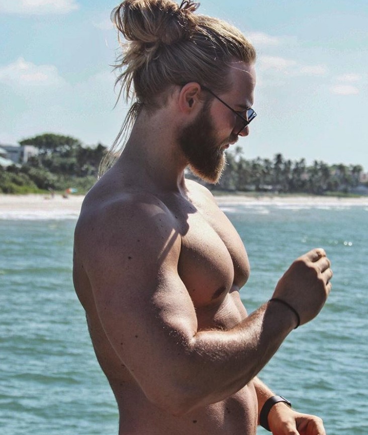 Instagram Lasse L. Matberg Instagram Lasse L. Matberg