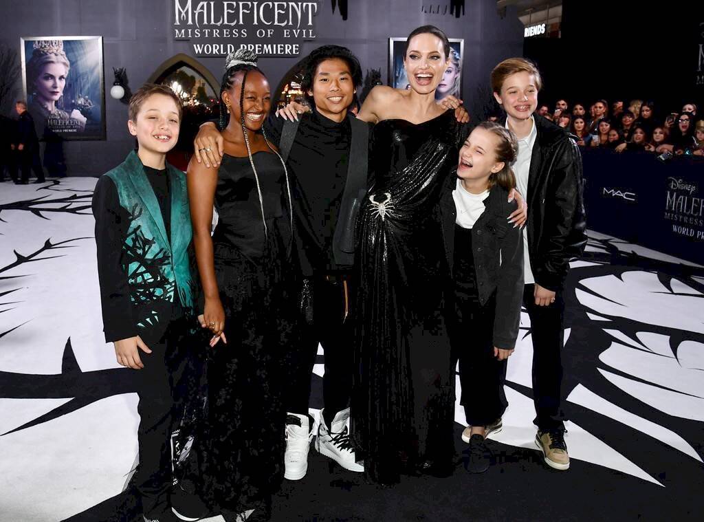 Angelina Jolie y sus hijos