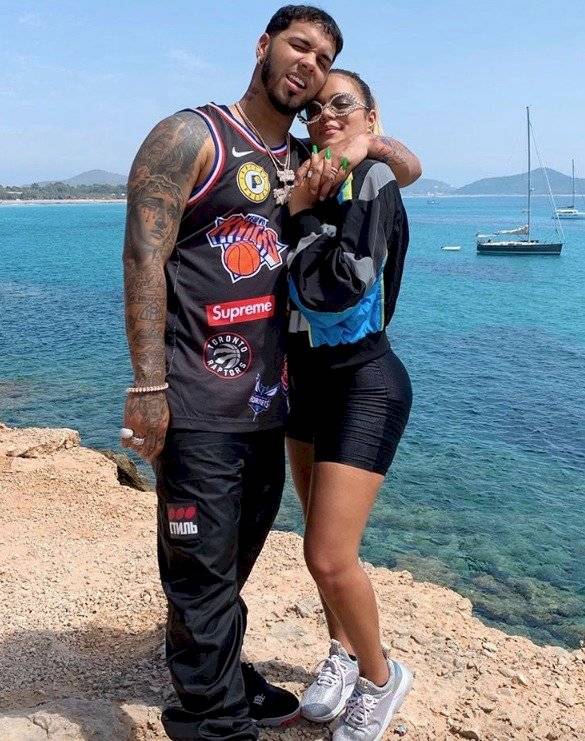 Anuel AA y Karol G