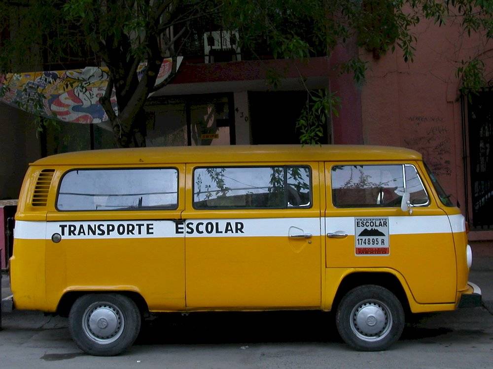 Choferes de transporte escolar cometen imprudencias
