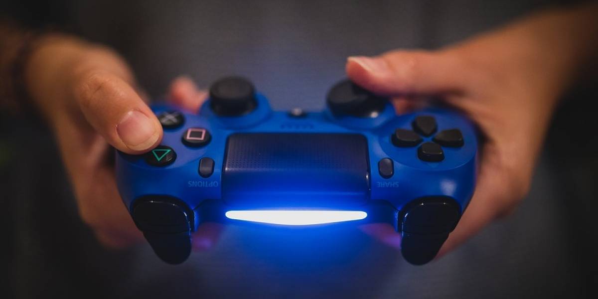 Nueva patente de Sony revelaría planes para incluir asistente de voz en la PS5