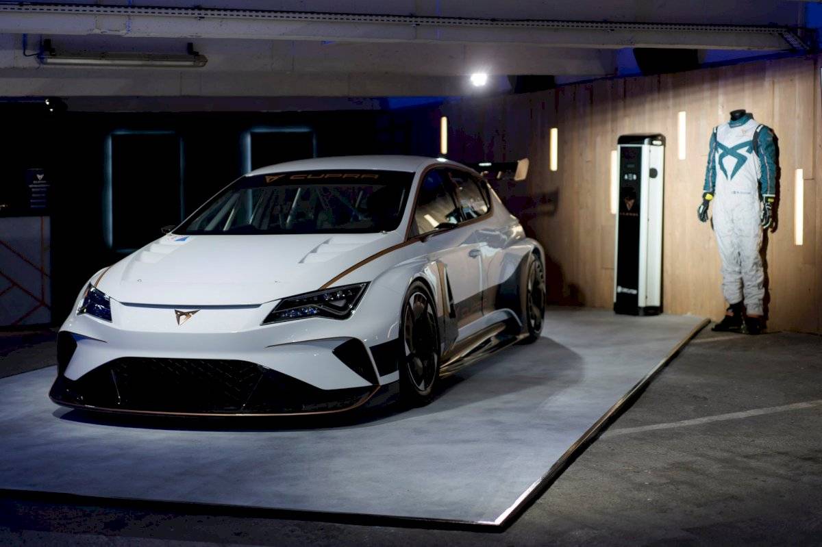 Cupra TCR