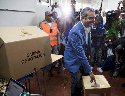 Abinader adentro