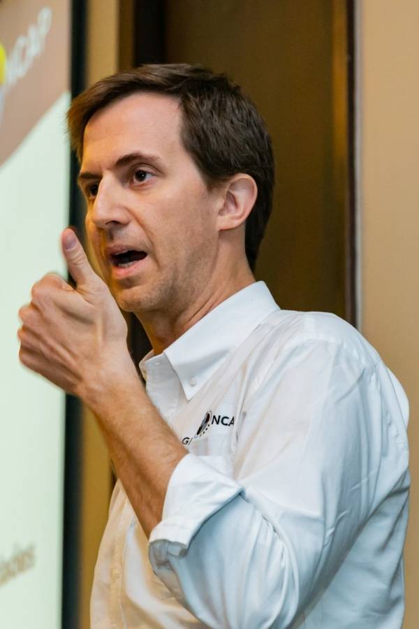 Alejandro Furas