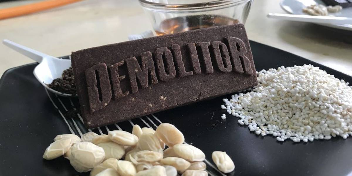 Conoce a Demolitor: La barra energética de Perú elaborada con insectos