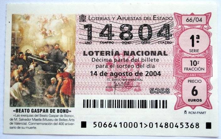 Billete de lotería en el interior del auto