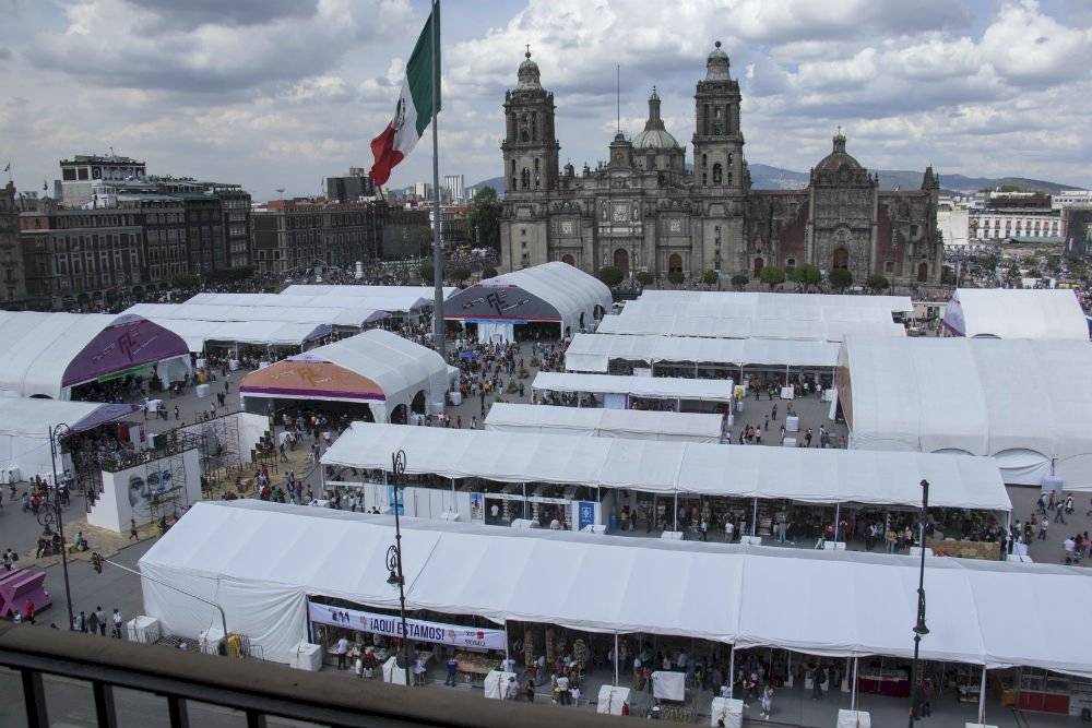 Feria del Libro en el Zócalo