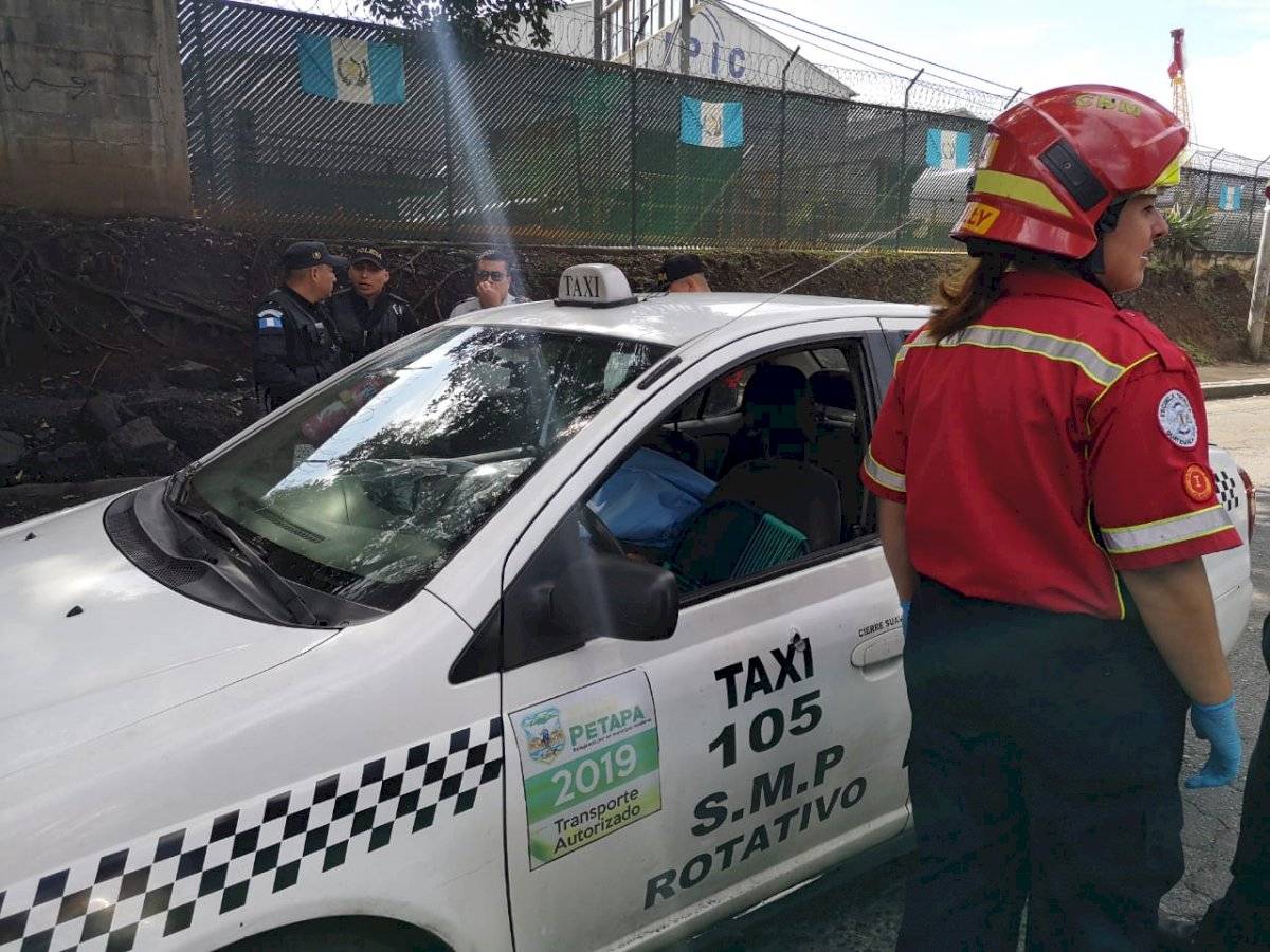 ataque armado contra taxi en zona 12