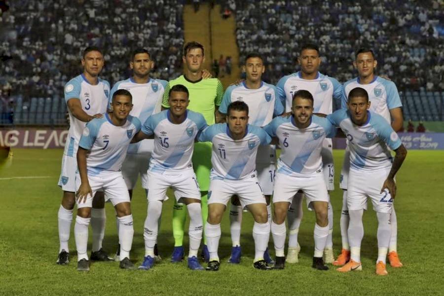 Selección de Guatemala en su visita a Anguila