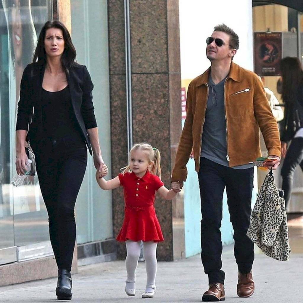 Jeremy Renner y su familia