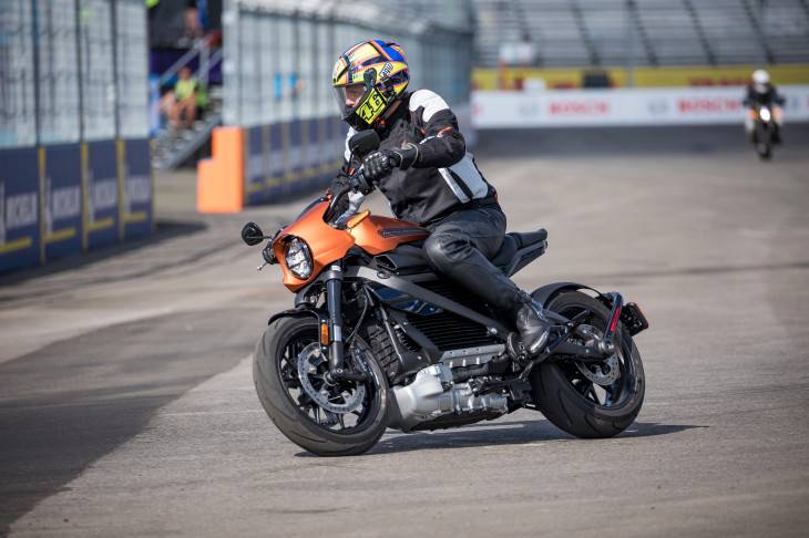 Compañía Harley Davidson detiene fabricación de moto eléctrica por problemas con la batería Compañía Harley Davidson detiene fabricación de moto eléctrica por problemas con la batería
