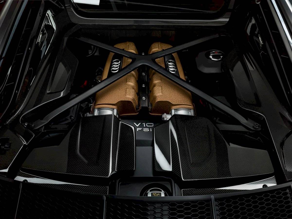 audir820206-e9420ca36ee0c02c73a63b59325dc709.jpg
