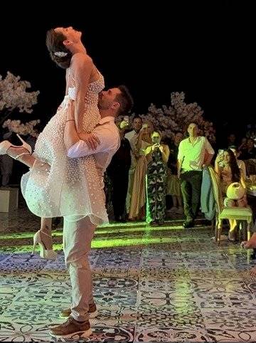 Carmen V.