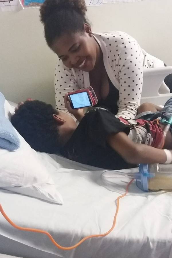 Deisy e Brenno no Hospital das Clínicas