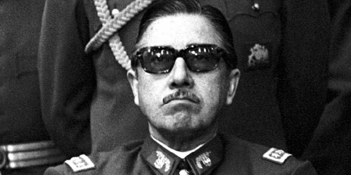 "Estamos en guerra": La frase de Piñera que le valió la comparación con Pinochet en redes sociales