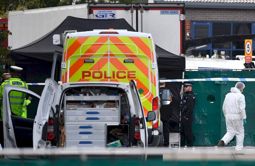 Hallan cadáveres en Essex, Reino Unido