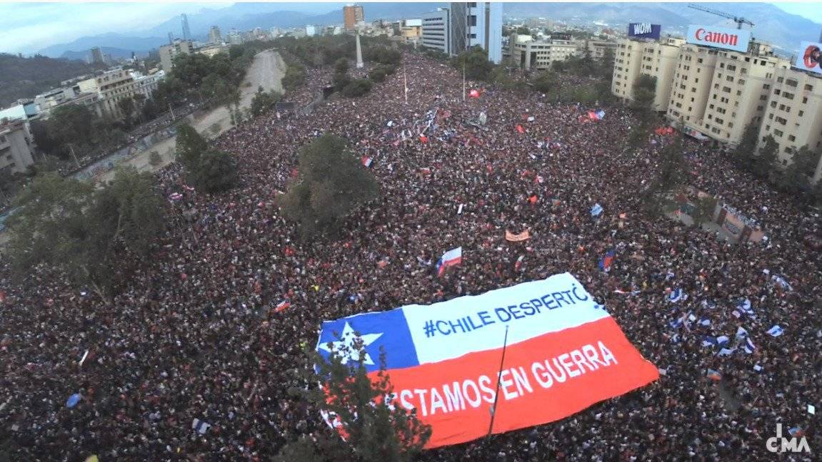 Inician llamativa campaña en Google Maps para nombrar "Plaza de la Dignidad" a Plaza Italia