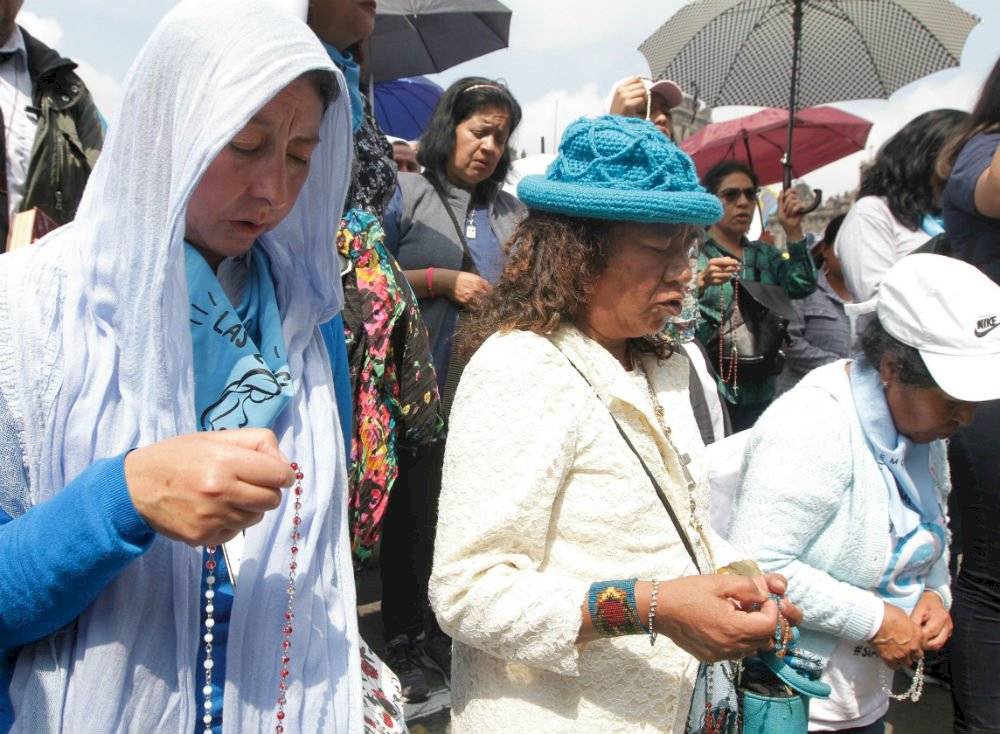 Manifestantes en contra del aborto