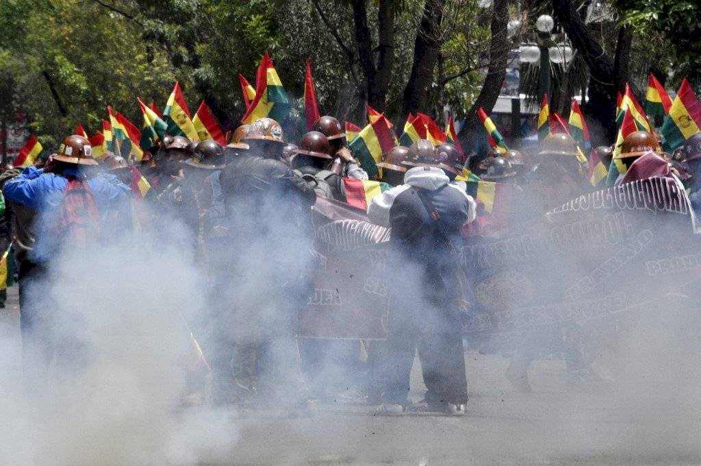 protestascontrae-a40f3696f15a12b6f8435f056757836c.jpg