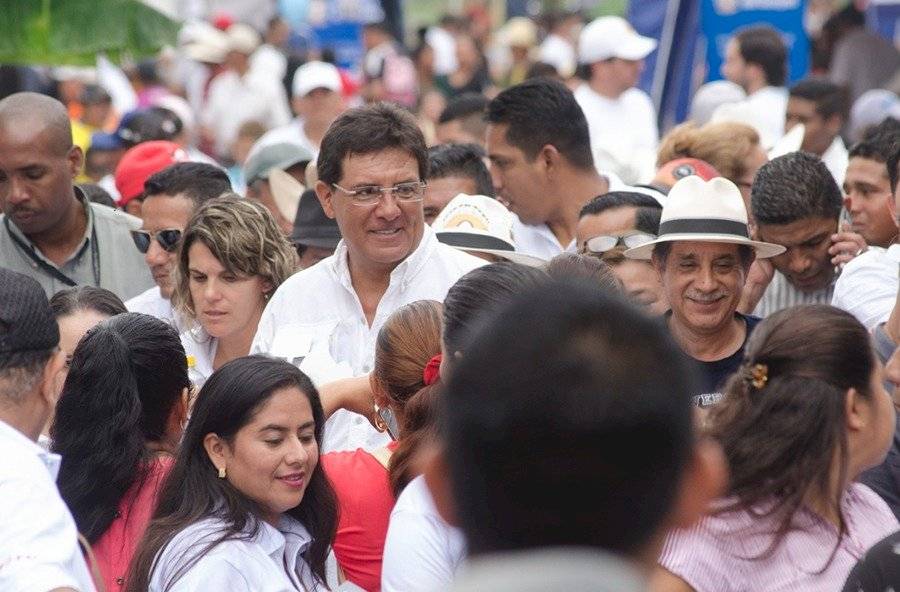 hernan-cueva-carlos-luis-morales-prefectura-guayas-salitre