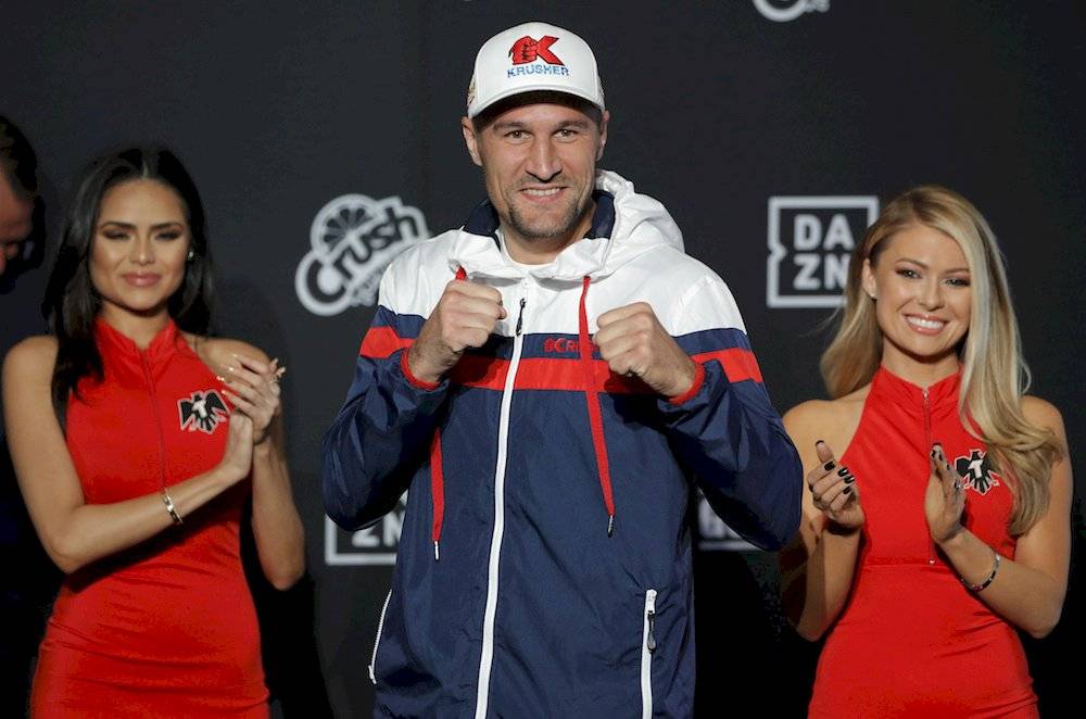 Canelo-Kovalev