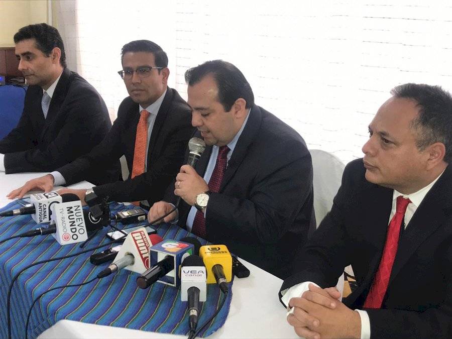 Stuardo Ralón, presidente de la junta directiva de CEDECON