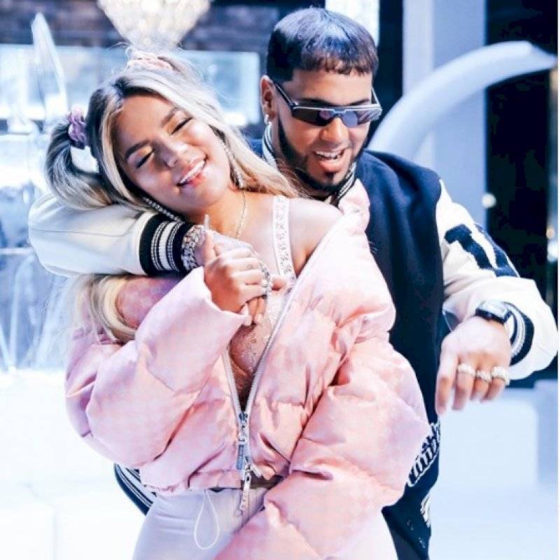Karol G respondo sobre video de Anuel AA con strippers y supuesta
