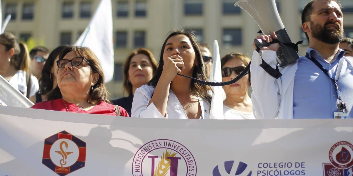 Colegio Médico se pone firme y sube a su web protocolo y formulario para informes de lesiones sobre Derechos Humanos