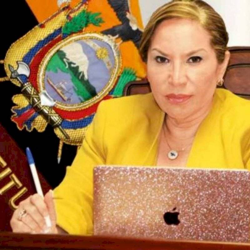 Virgilio Hernández acudió a la Corte para la audiencia de vinculación Virgilio Hernández acudió a la Corte para la audiencia de vinculación